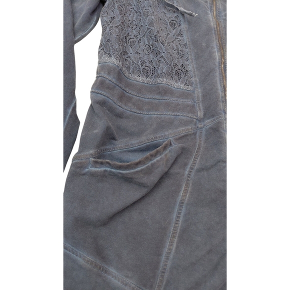 Elegant Blue Trench Coat for Women - Picture 6 of 13